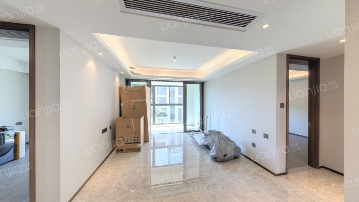 翡翠天域臻园二手房实景图