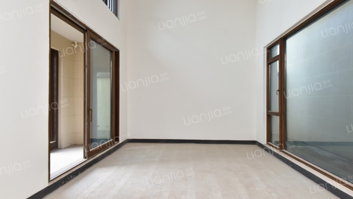 上府二手房实景图