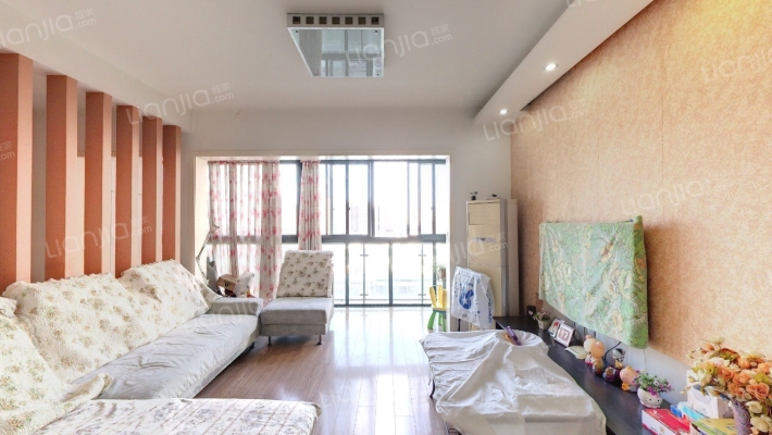 芙蓉华庭二手房实景图