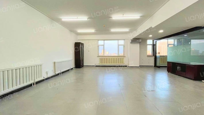 鸿基名筑二手房实景图