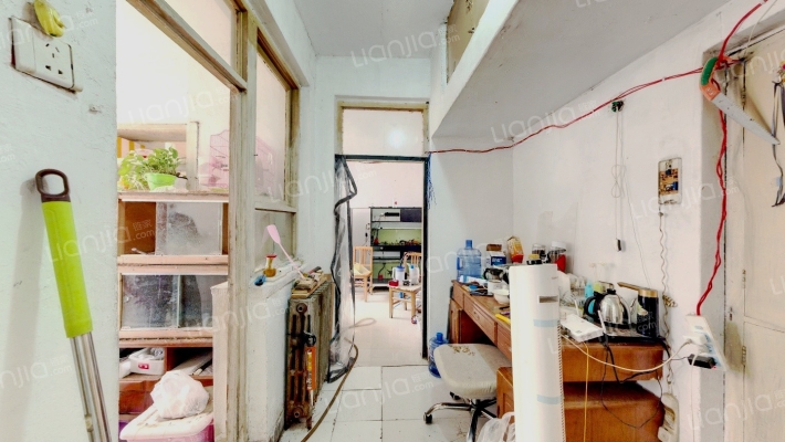 计生委宿舍二手房实景图