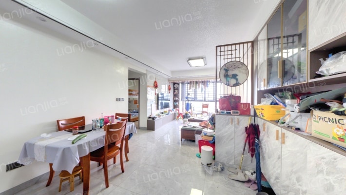 金碧新城二手房实景图