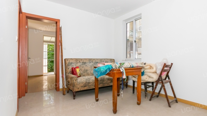 祥德路95号二手房实景图