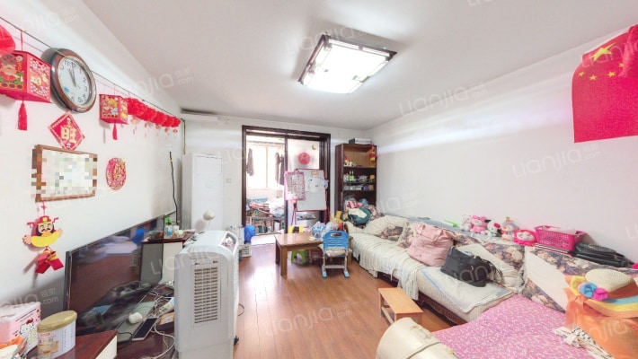 一印职工宿舍二手房实景图