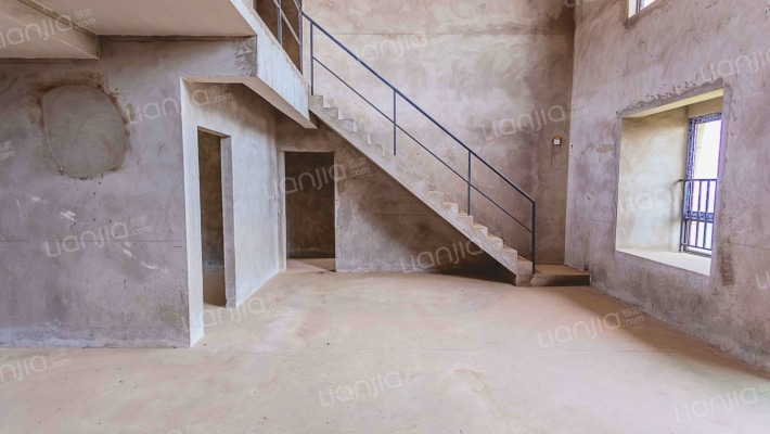 长商悦湖荟二手房实景图