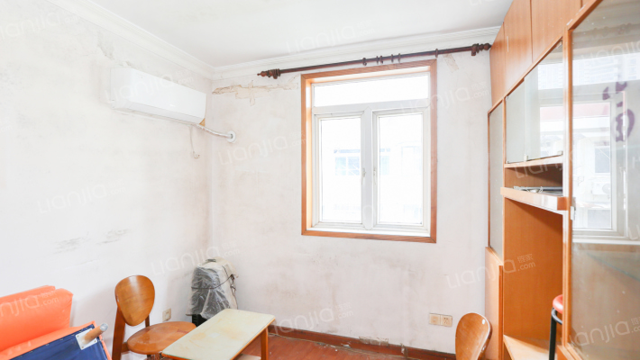 控江路1670弄二手房实景图