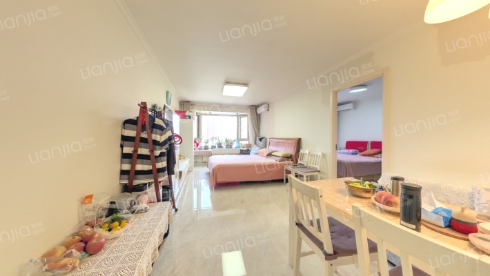 怡海花园富泽园二手房实景图