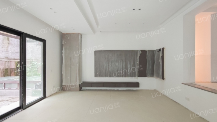 逸翠庄园君玺二手房实景图