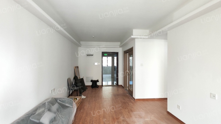 鸿海润园二手房实景图