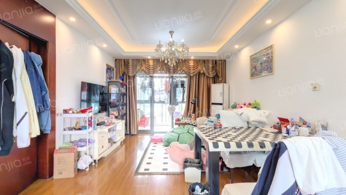 颐和泊雅轩二手房实景图