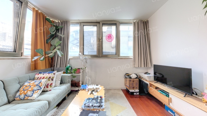 邮局家属楼二手房实景图