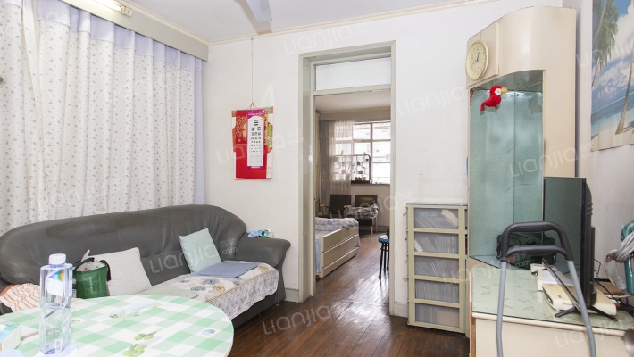 龙柏二村二手房实景图