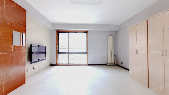 城市风景夏日景色一期二手房实景图