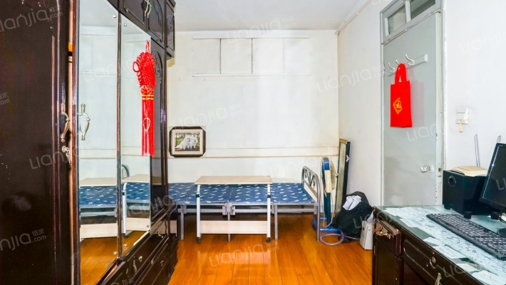 密三小区二手房实景图