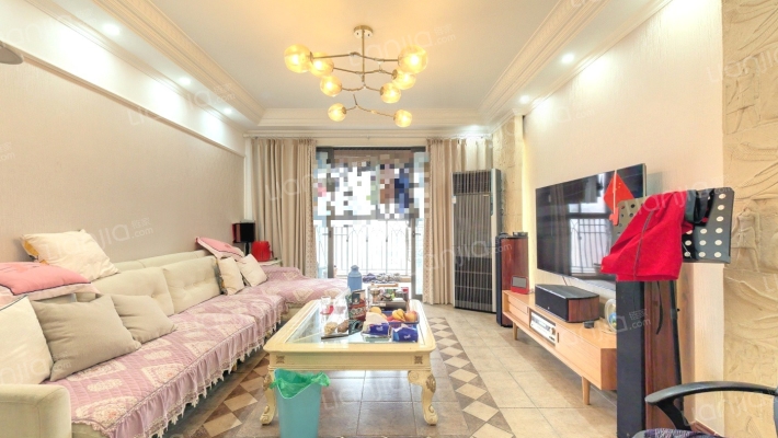 中海湖滨一号二手房实景图