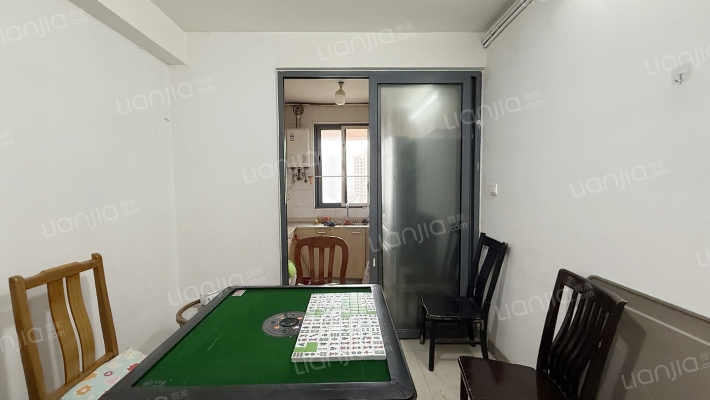 东方康德家园一期二手房实景图