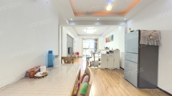 远洋世界二手房实景图