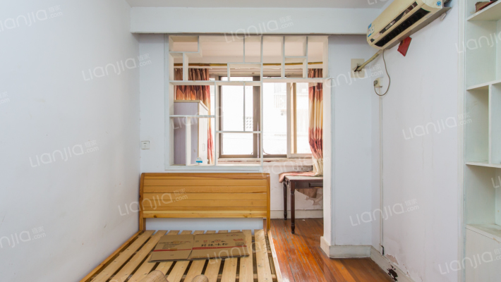 南华小区二手房实景图