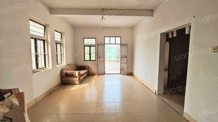 前陇村二手房实景图