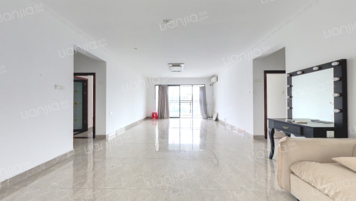 东部阳光花园二手房实景图