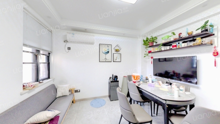 峨山佳苑二手房实景图