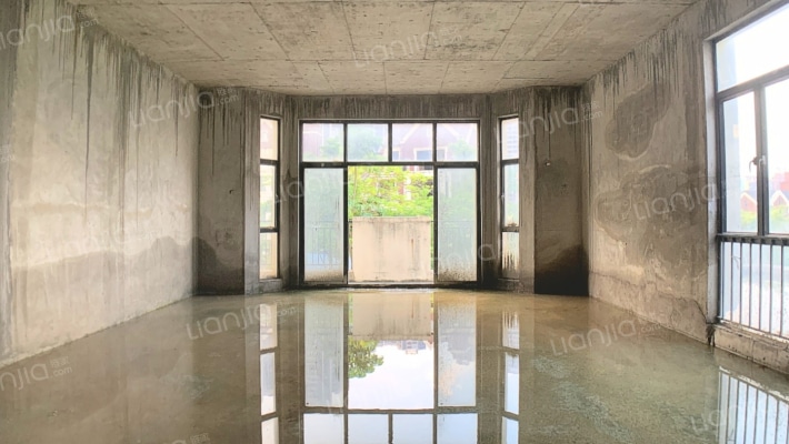 翡翠山城红郡二手房实景图