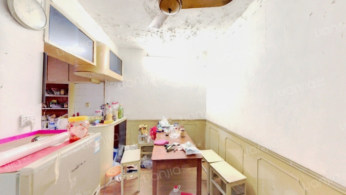 金海里二手房实景图