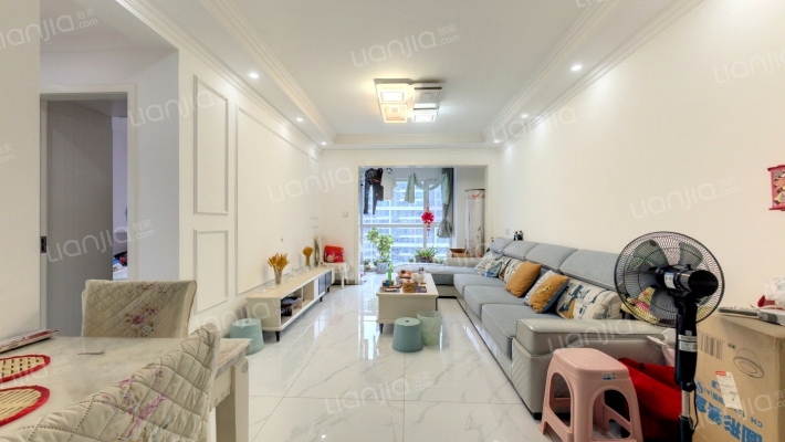 保利爱尚里二手房实景图