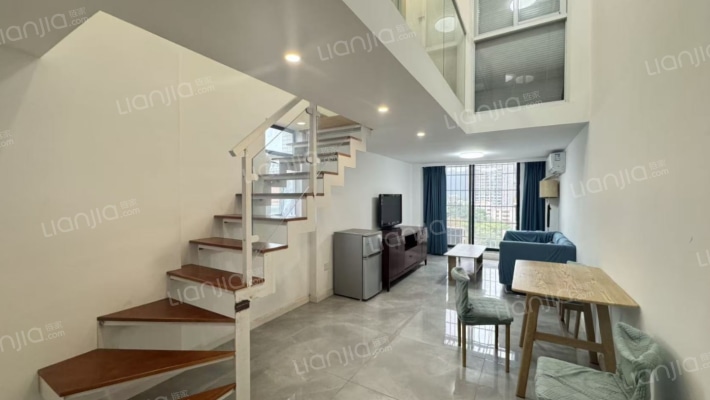 碧桂园星悦台二手房实景图