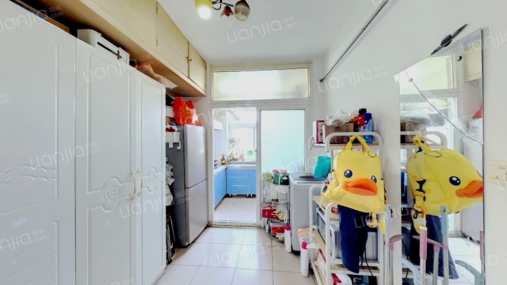 储备局宿舍二手房实景图