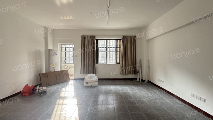 宝中路31号二手房实景图