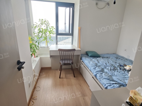 合租·明信仕林府 2居室 东南卧