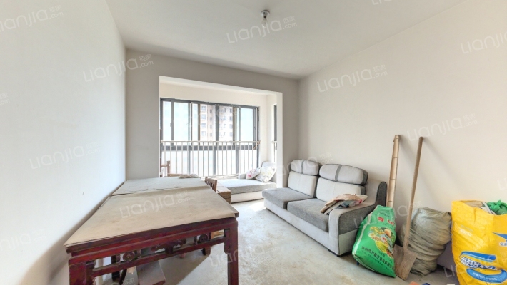 侬联佳园二手房实景图