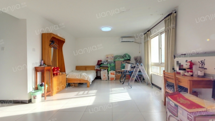 临镜苑二手房实景图