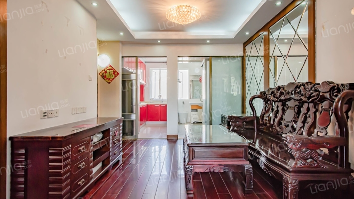 威海路888弄二手房实景图