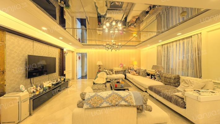 世茂宫园二手房实景图