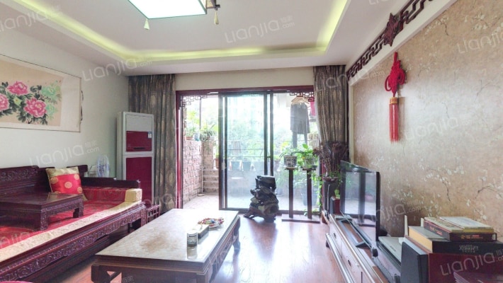 皇冠国际社区二期二手房实景图