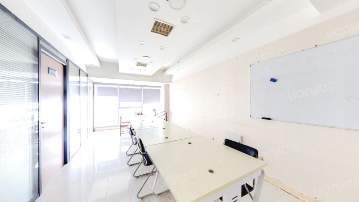 东怡外国二手房实景图