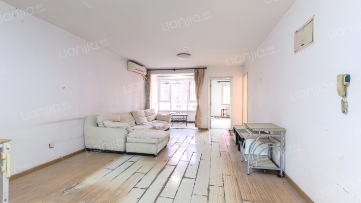 龙锦苑东一区二手房实景图