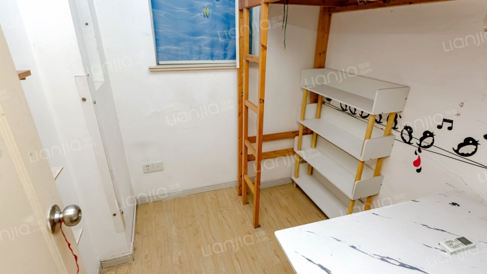 灵石路896弄二手房实景图