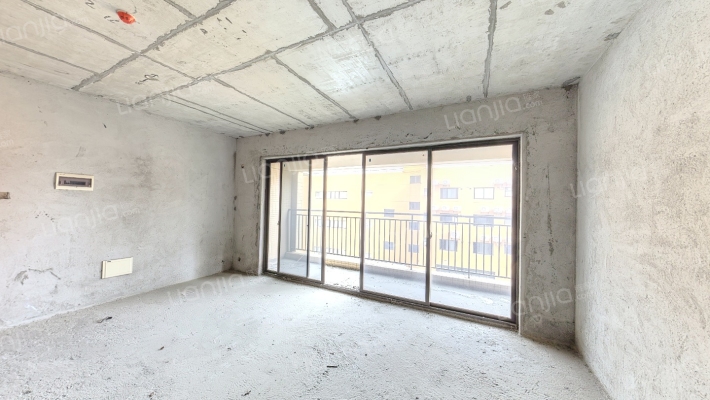 德晋豪庭二手房实景图