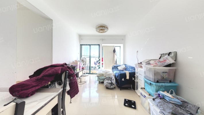 蓝馨苑二手房实景图