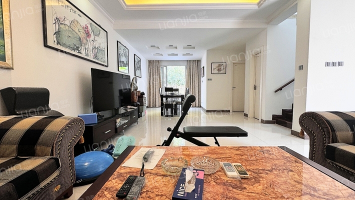 海逸豪庭倚湖名居二手房实景图