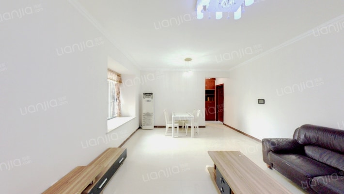 维港二手房实景图