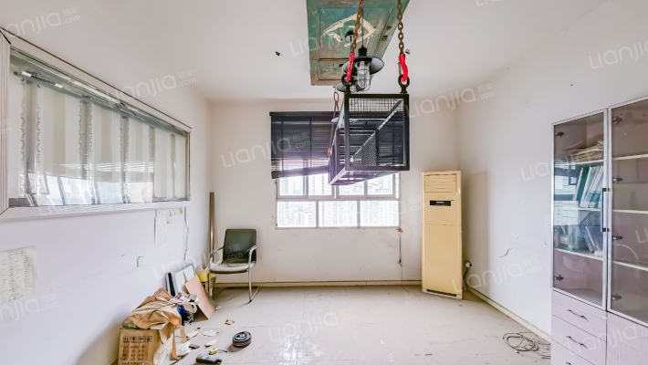 变维大厦二手房实景图