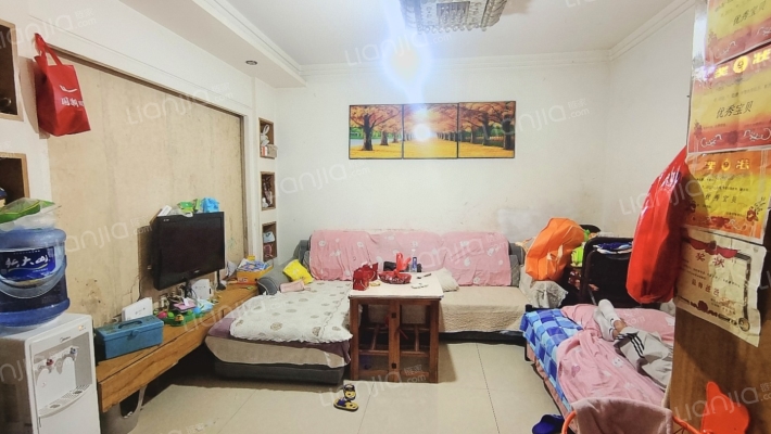 保险街工信局宿舍二手房实景图