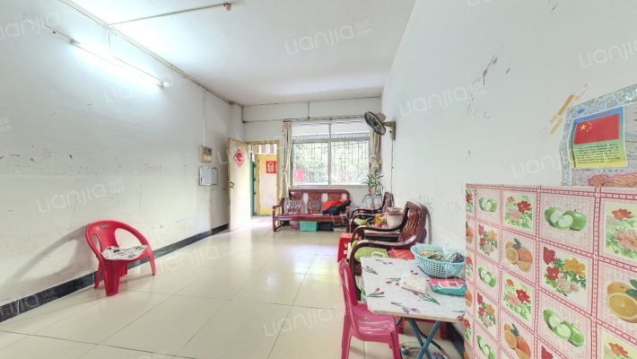 华富花园二手房实景图