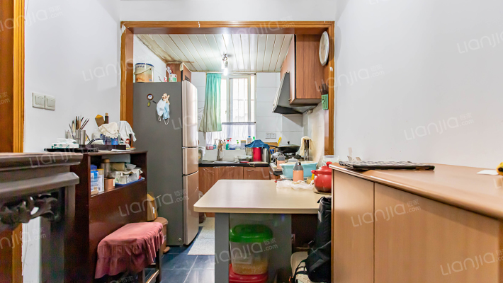 梅六小区二手房实景图