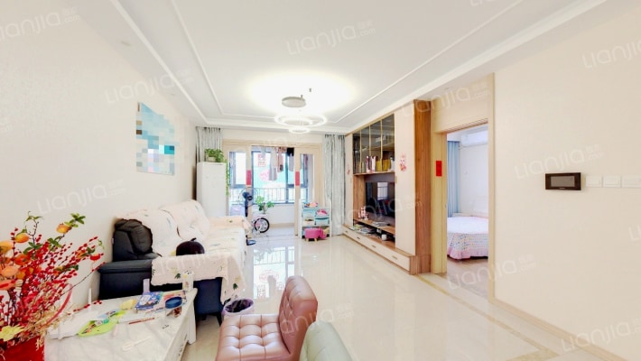 世茂国风锦唐二手房实景图