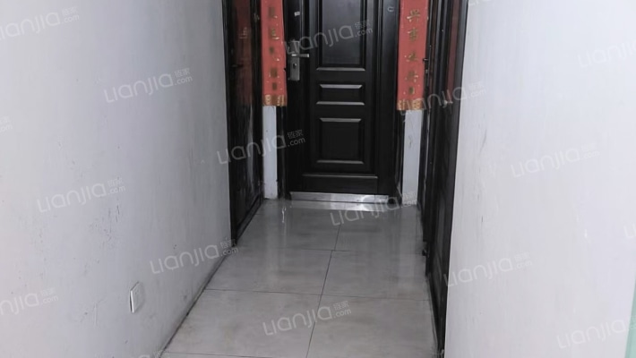 泰伯花苑五区2期二手房实景图